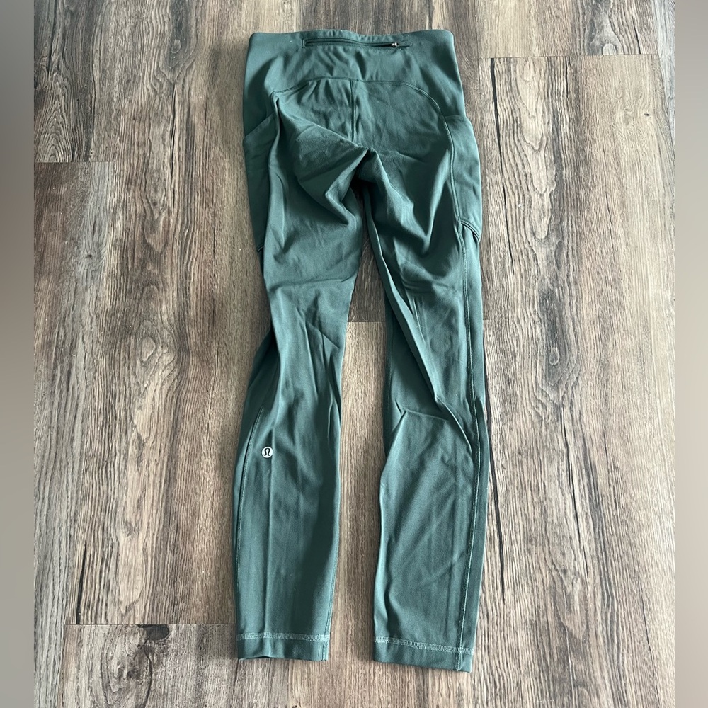 Lululemon leggings, size 2!
